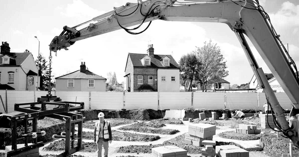 Construction crane 